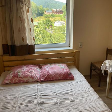 Zabava Yaremche Exterior foto