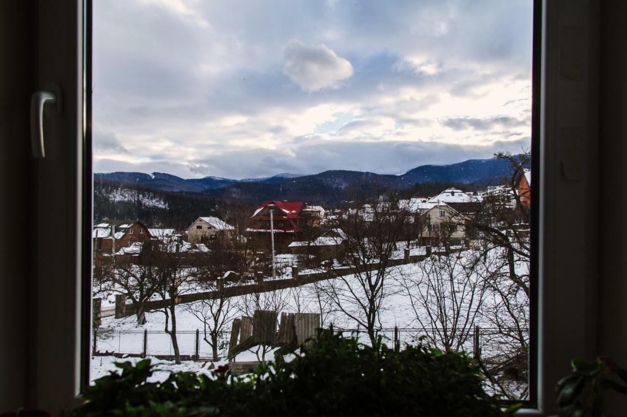 Zabava Yaremche Exterior foto